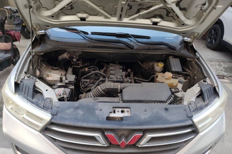 Used Wuling Hongguang 2019 1.5L S Standard Version China VI LAR Engine Bay