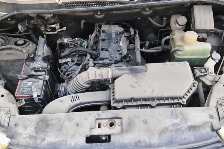 Used Wuling Hongguang 2019 1.5L S Basic Version China VI Standard LAR Engine Bay