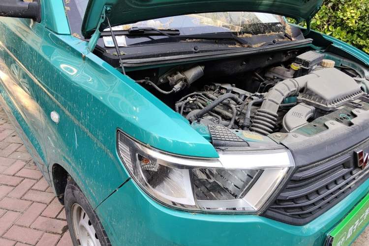 Used Wuling Hongguang 2019 1.5L S Basic Window-Sealed Vehicle China VI LAR Engine Bay Right