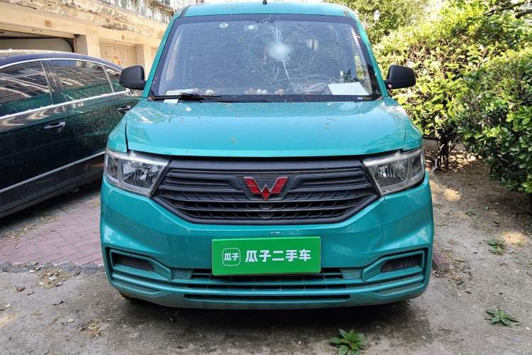 Used Wuling Hongguang 2019 1.5L S Basic Window-Sealed Vehicle China VI LAR Front