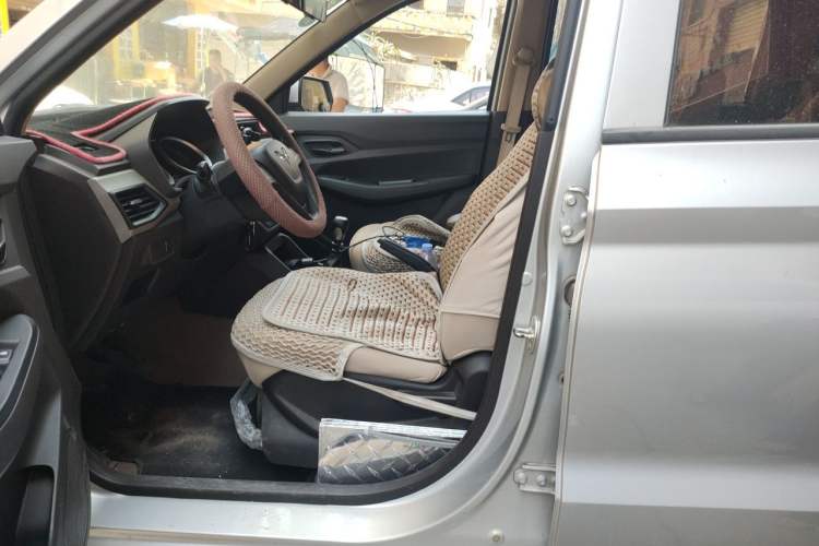 Used Wuling Hongguang 2019 1.5L S Standard Version China VI LAR Left Front Seat