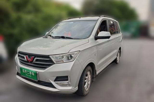 Used Wuling Hongguang 2019 1.5L S Comfort Edition China VI LAR