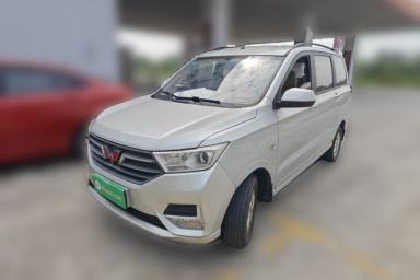 Used Wuling Hongguang 2019 1.5L S Comfort Edition China VI LAR