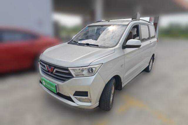 Used Wuling Hongguang 2019 1.5L S Comfort Edition China VI LAR