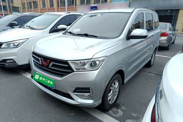 Used Wuling Hongguang 2019 1.5L S Standard Version China VI LAR