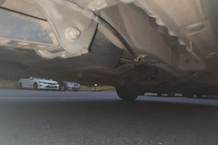 Used Wuling Hongguang 2019 1.5L S Comfort Edition China VI LAR Chassis Front Right