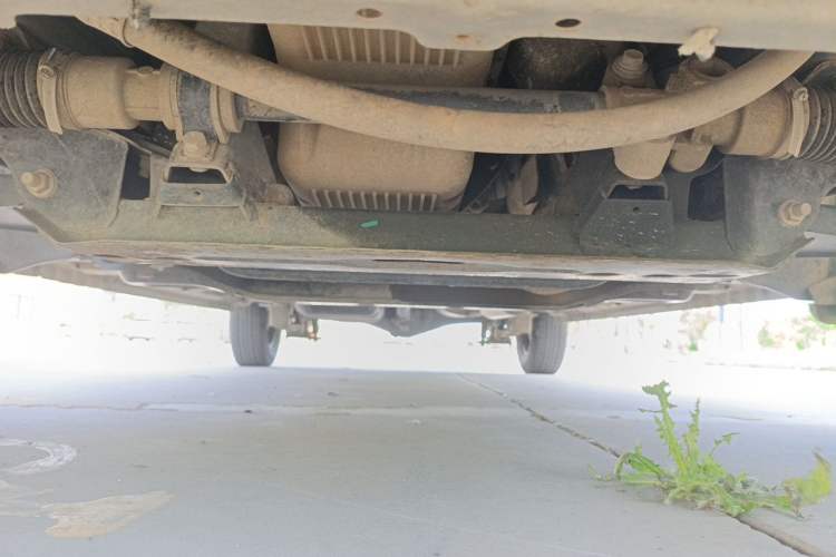Used Wuling Hongguang 2019 1.5L S Basic Version China VI Standard LAR Chassis Front