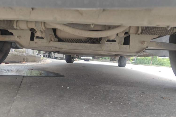 Used Wuling Hongguang 2019 1.5L S Basic Version China VI Standard LAR Chassis Front