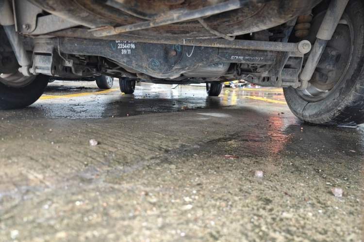 Used Wuling Hongguang 2019 1.5L S Comfort Edition China VI LAR Chassis Rear