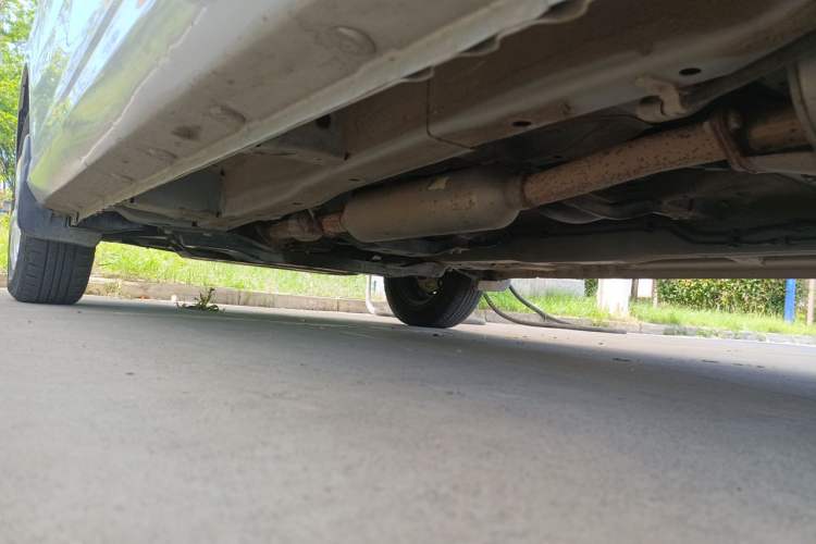 Used Wuling Hongguang 2019 1.5L S Basic Version China VI Standard LAR Chassis Rear Left