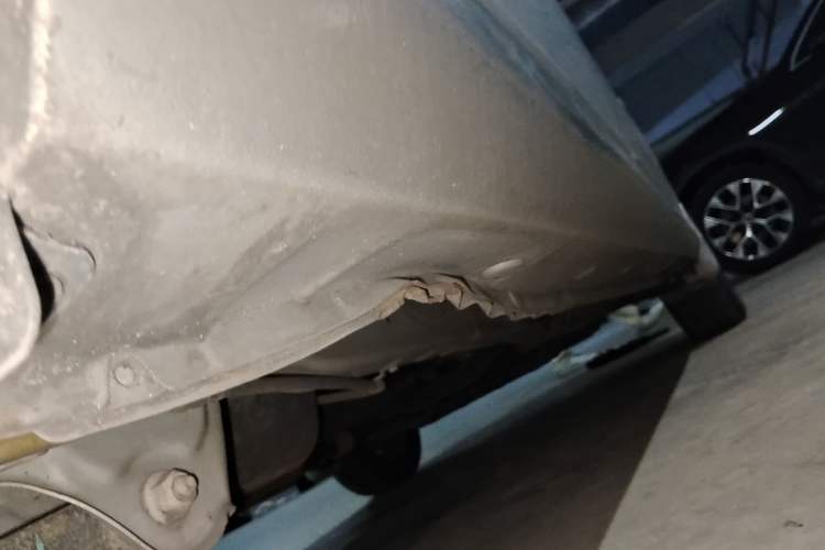 Used Wuling Hongguang 2019 1.5L S Comfort Edition China VI LAR Chassis Rear Right