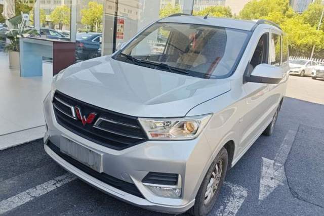 Used Wuling Hongguang 2019 1.5L S Standard Version China VI LAR