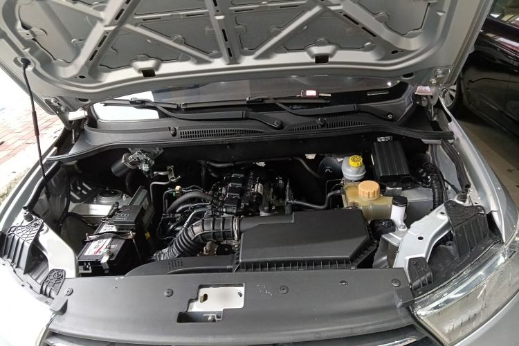 Used Wuling Hongguang 2019 1.5L S Standard Version China VI LAR Engine Bay