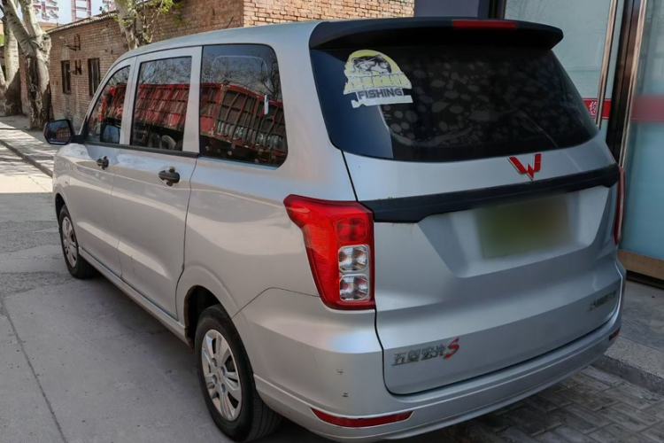 Used Wuling Hongguang 2019 1.5L S Basic Version China VI Standard LAR Exterior 6