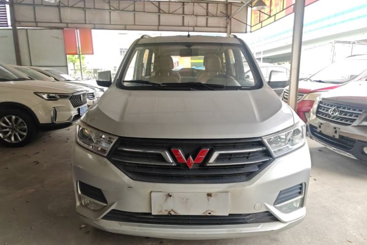 Used Wuling Hongguang 2019 1.5L S Comfort Edition China VI LAR Front