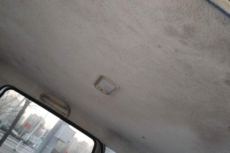 Used Wuling Hongguang 2019 1.5L S Basic Version China VI Standard LAR Headliner