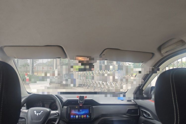 Used Wuling Hongguang 2019 1.5L S Basic Version China VI Standard LAR Headliner
