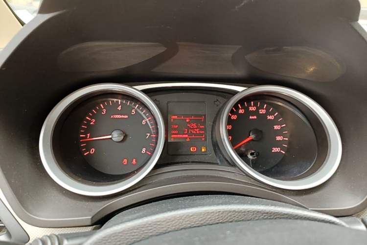 Used Wuling Hongguang 2019 1.5L S Standard Version China VI LAR Instrument Cluster