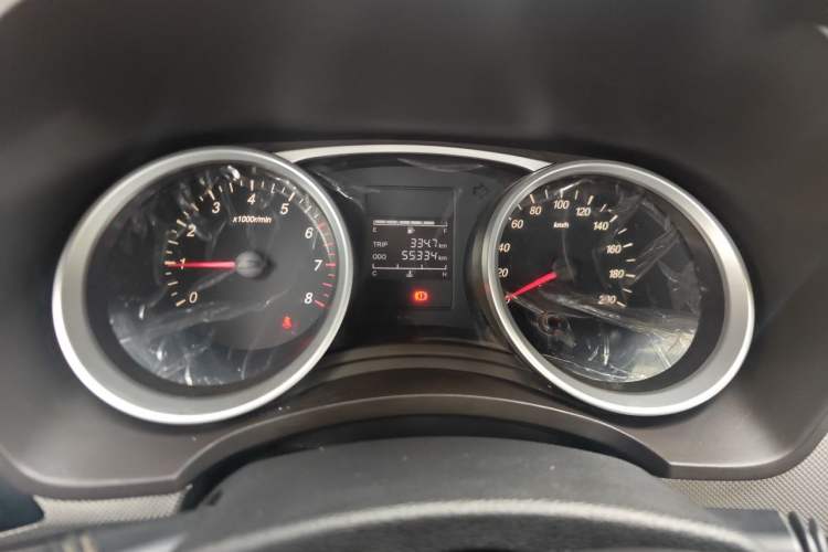 Used Wuling Hongguang 2019 1.5L S Comfort Edition China VI LAR Instrument Cluster