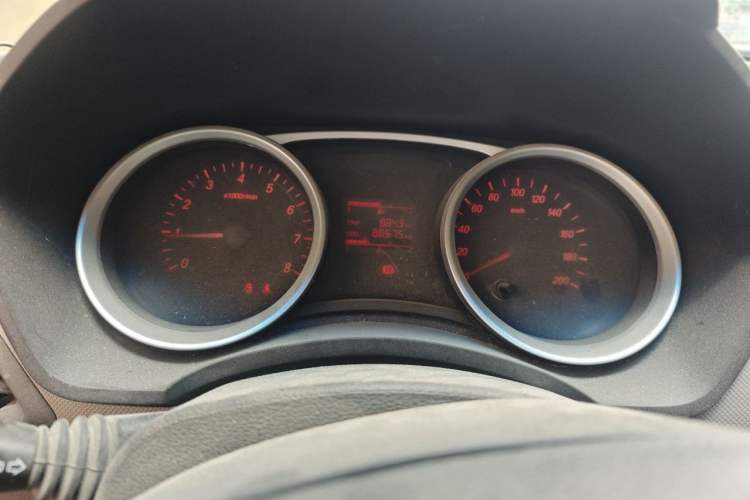 Used Wuling Hongguang 2019 1.5L S Comfort Edition China VI LAR Instrument Cluster