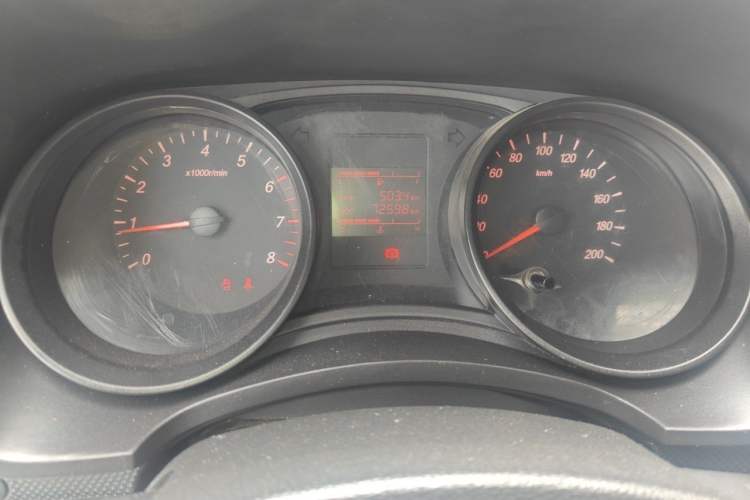 Used Wuling Hongguang 2019 1.5L S Basic Version China VI Standard LAR Instrument Cluster