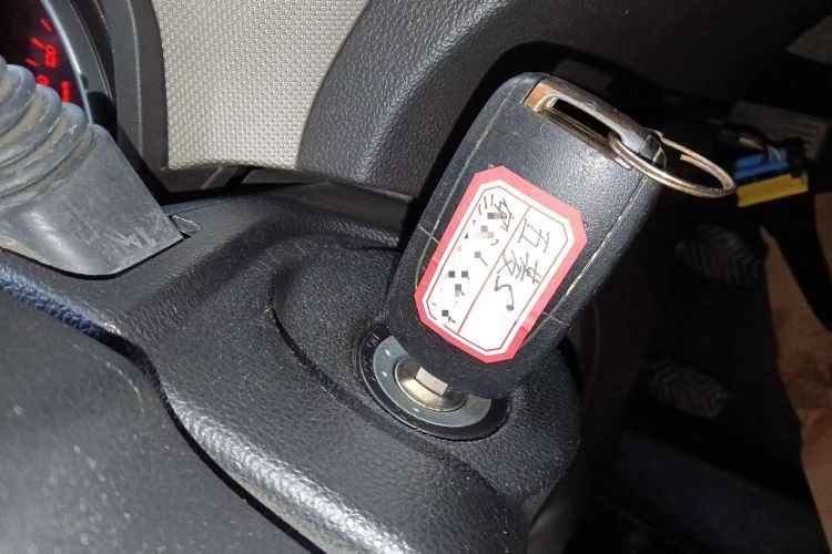 Used Wuling Hongguang 2019 1.5L S Standard Version China VI LAR Interior 1