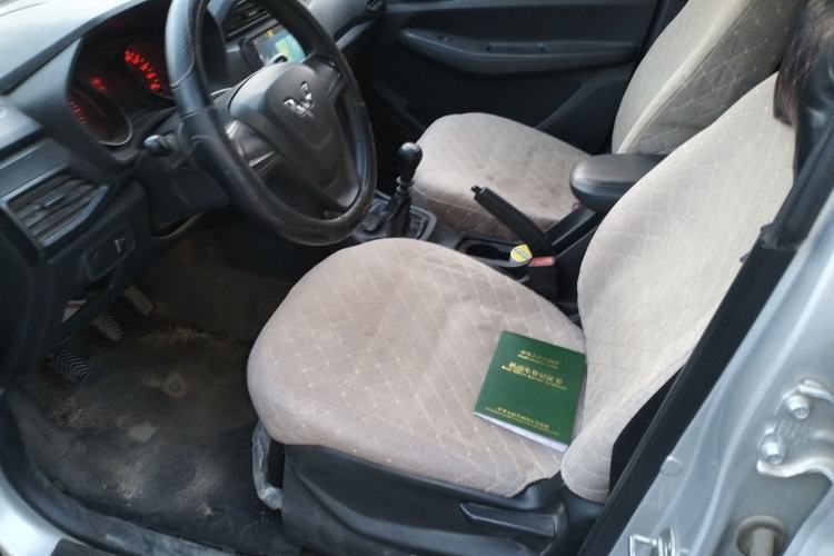 Used Wuling Hongguang 2019 1.5L S Basic Version China VI Standard LAR Left Front Seat