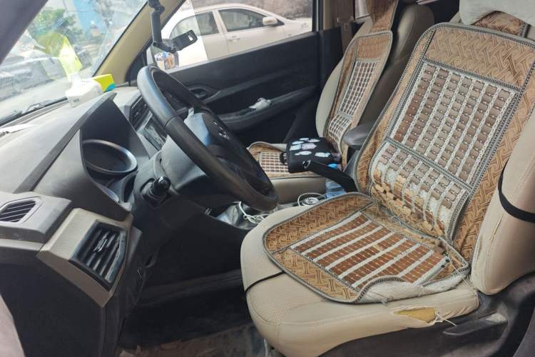 Used Wuling Hongguang 2019 1.5L S Comfort Edition China VI LAR Left Front Seat
