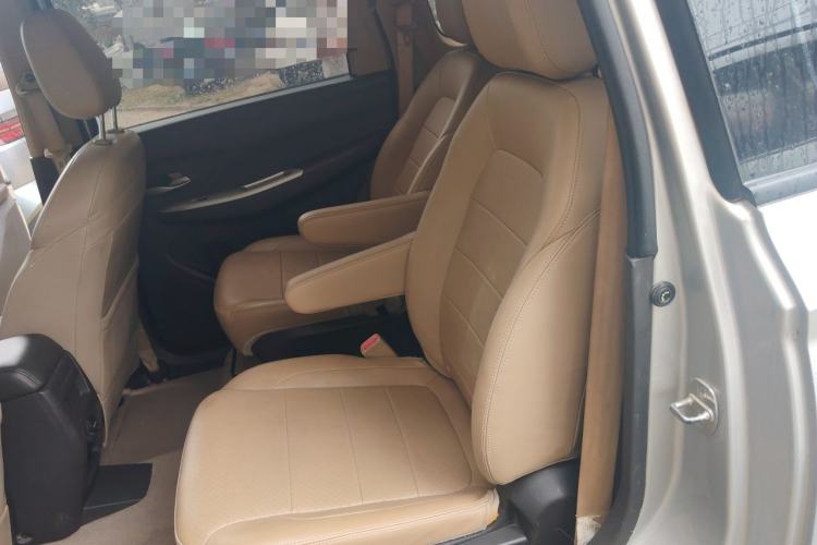 Used Wuling Hongguang 2019 1.5L S Comfort Edition China VI LAR Left Rear Seat