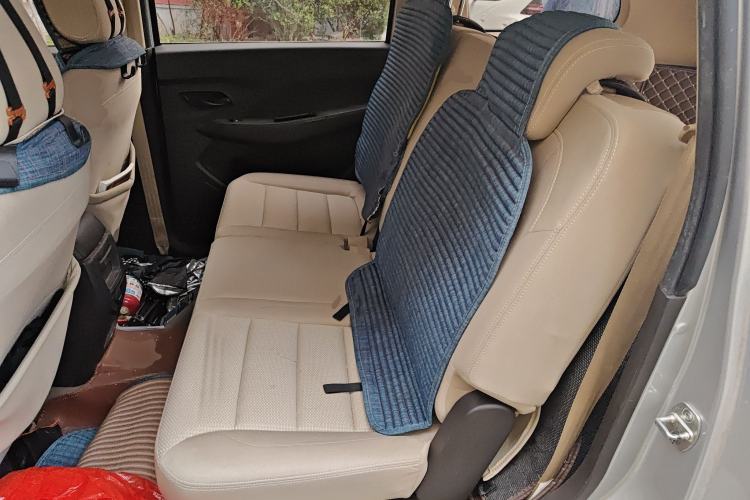 Used Wuling Hongguang 2019 1.5L S Standard Version China VI LAR Left Rear Seat