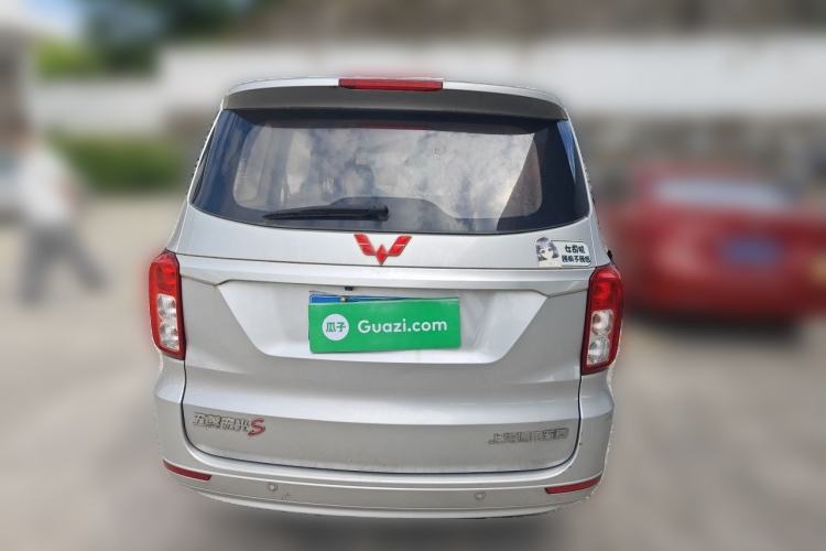 Used Wuling Hongguang 2019 1.5L S Comfort Edition China VI LAR Rear