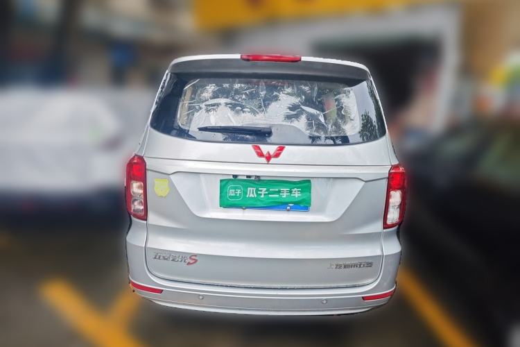 Used Wuling Hongguang 2019 1.5L S Comfort Edition China VI LAR Rear