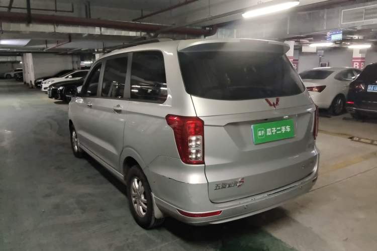 Used Wuling Hongguang 2019 1.5L S Comfort Edition China VI LAR Rear Left 45 Deg