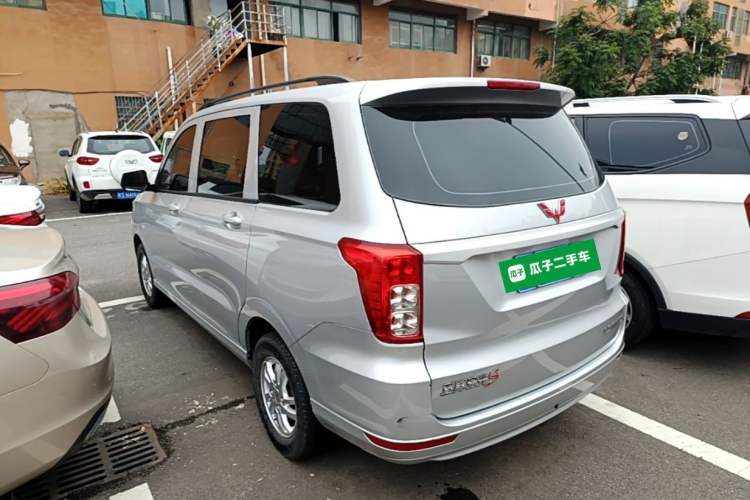 Used Wuling Hongguang 2019 1.5L S Standard Version China VI LAR Rear Left 45 Deg
