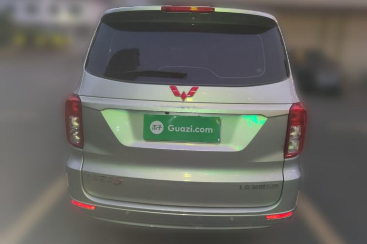 Used Wuling Hongguang 2019 1.5L S Comfort Edition China VI LAR Rear