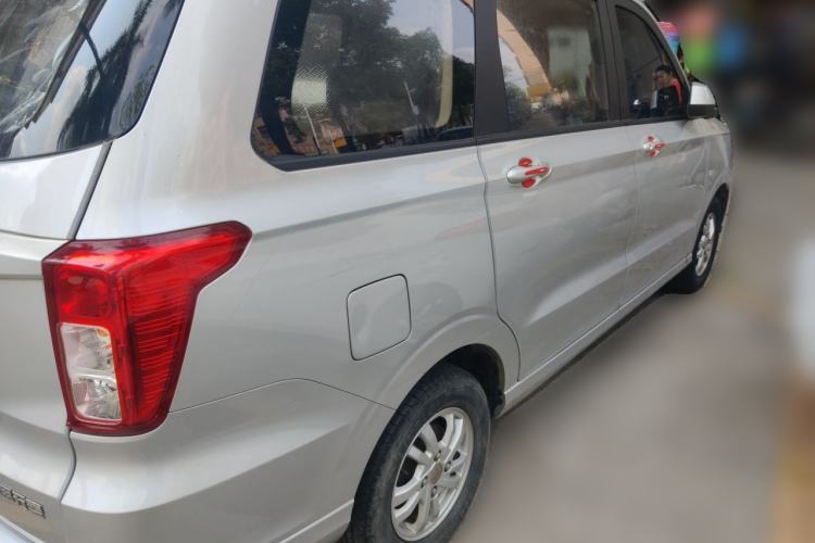 Used Wuling Hongguang 2019 1.5L S Comfort Edition China VI LAR Rear Right 45 Deg