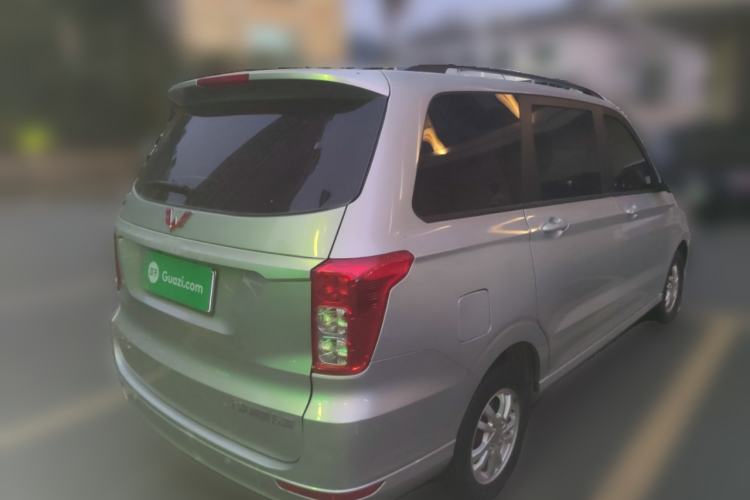 Used Wuling Hongguang 2019 1.5L S Comfort Edition China VI LAR Rear Right 45 Deg