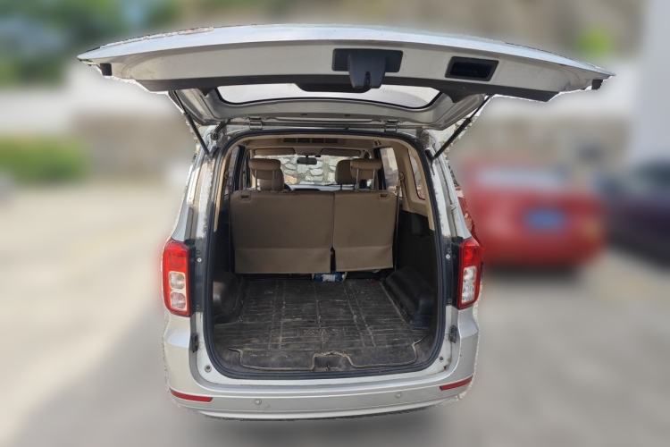 Used Wuling Hongguang 2019 1.5L S Comfort Edition China VI LAR Trunk