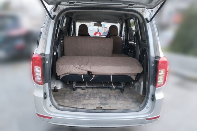 Used Wuling Hongguang 2019 1.5L S Basic Version China VI Standard LAR Trunk