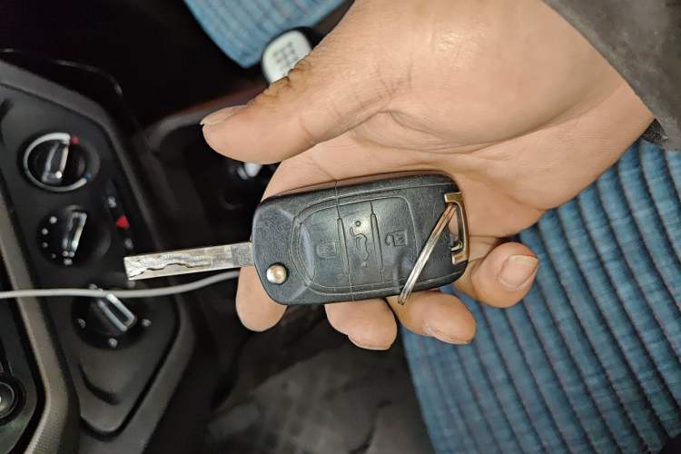 Used Wuling Hongguang 2019 1.5L S Standard Version China VI LAR Vehicle Key