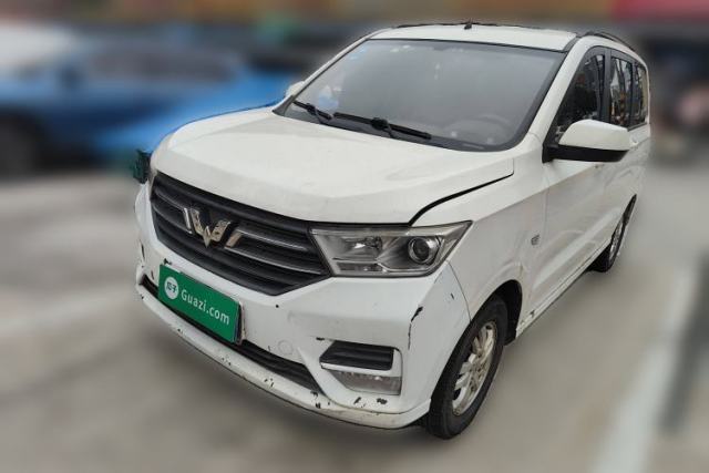 Used Wuling Hongguang 2019 1.5L S Standard Version China VI LAR