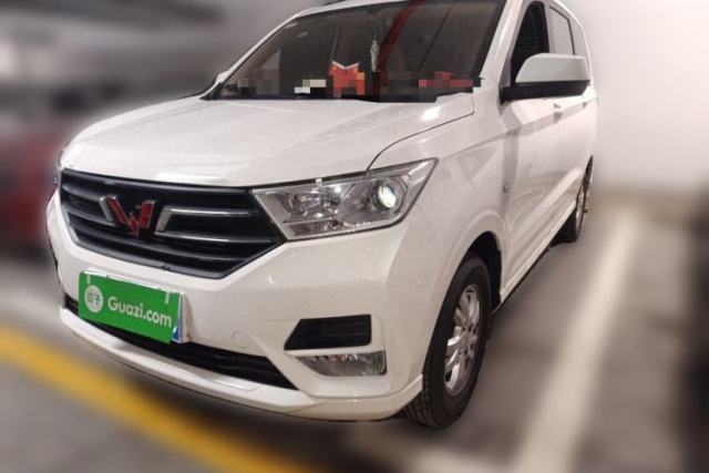 Used Wuling Hongguang 2019 1.5L S Comfort Edition China VI LAR