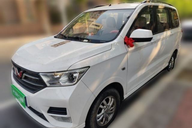 Used Wuling Hongguang 2019 1.5L S Comfort Edition China VI LAR