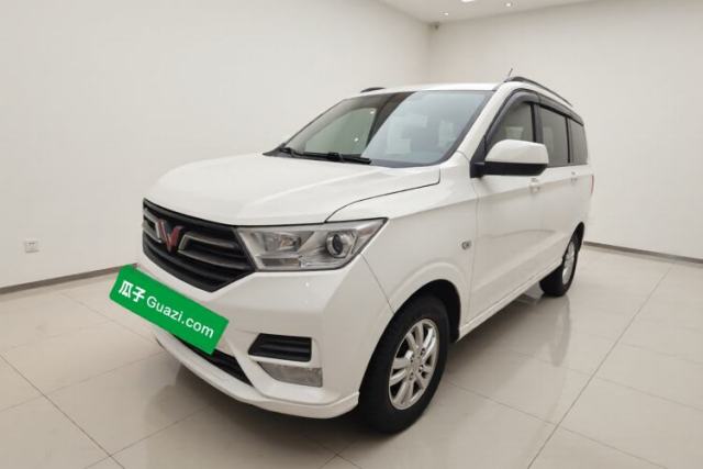 Used Wuling Hongguang 2019 1.5L S Comfort Edition China VI LAR
