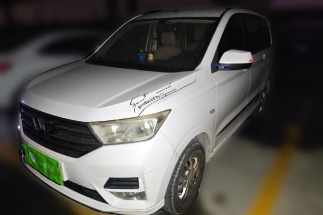 Used Wuling Hongguang 2019 1.5L S Comfort Edition China VI LAR