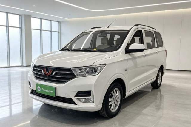 Used Wuling Hongguang 2019 1.5L S Standard Version China VI LAR