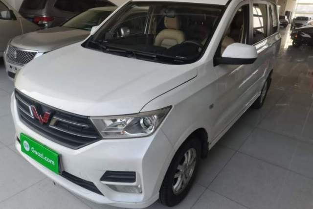 Used Wuling Hongguang 2019 1.5L S Comfort Edition China VI LAR