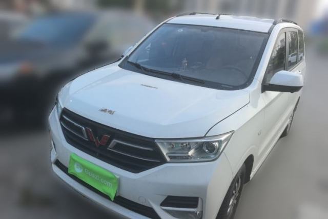 Used Wuling Hongguang 2019 1.5L S Comfort Edition China VI LAR