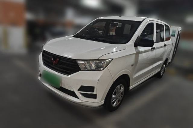 Used Wuling Hongguang 2019 1.5L S Basic Version China VI Standard LAR