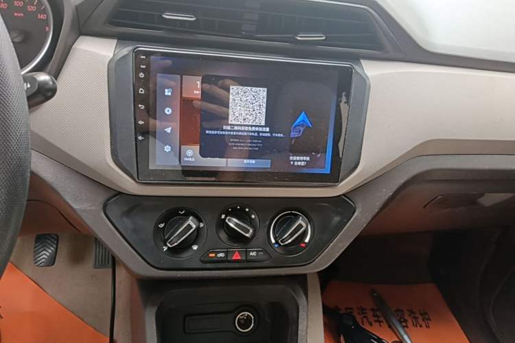 Used Wuling Hongguang 2019 1.5L S Standard Version China VI LAR Audio And AC Panel